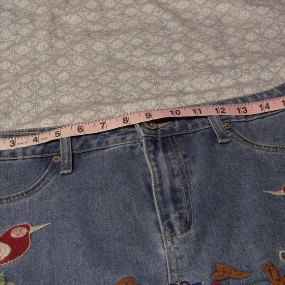 Umgee Embroidered Denim Skirt - size L - Picture 7 of 8